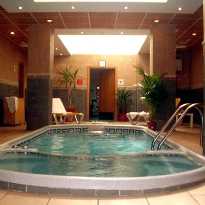 The Crown Hotel Буджибба Экстерьер фото